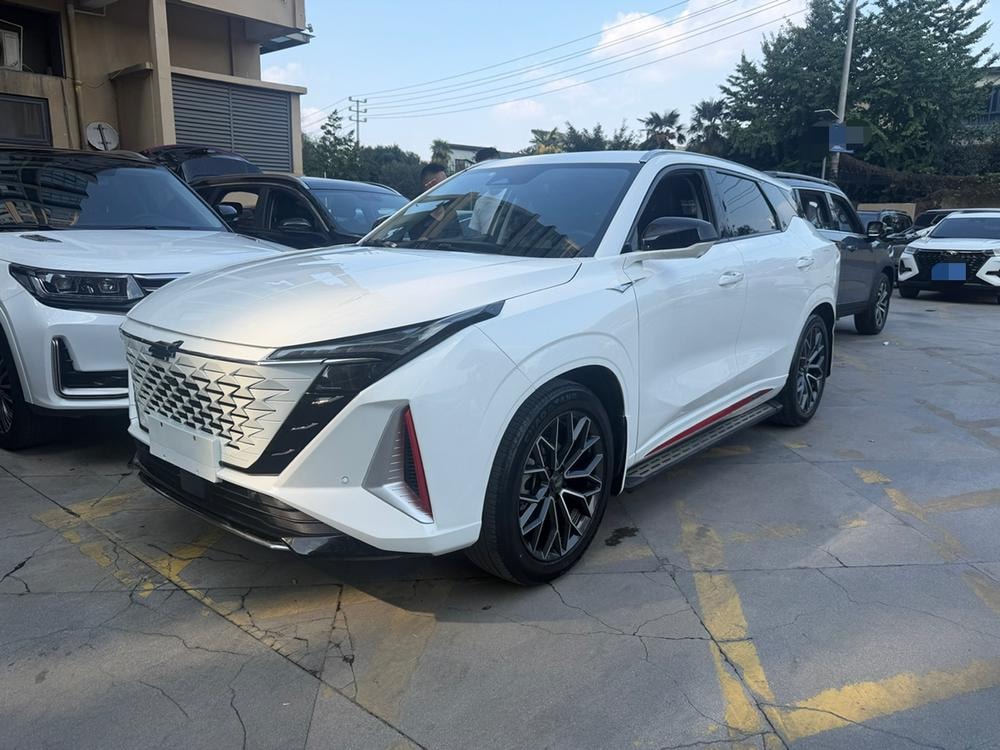 Changan Oshan Z6 2023 — фото автомобиля 1