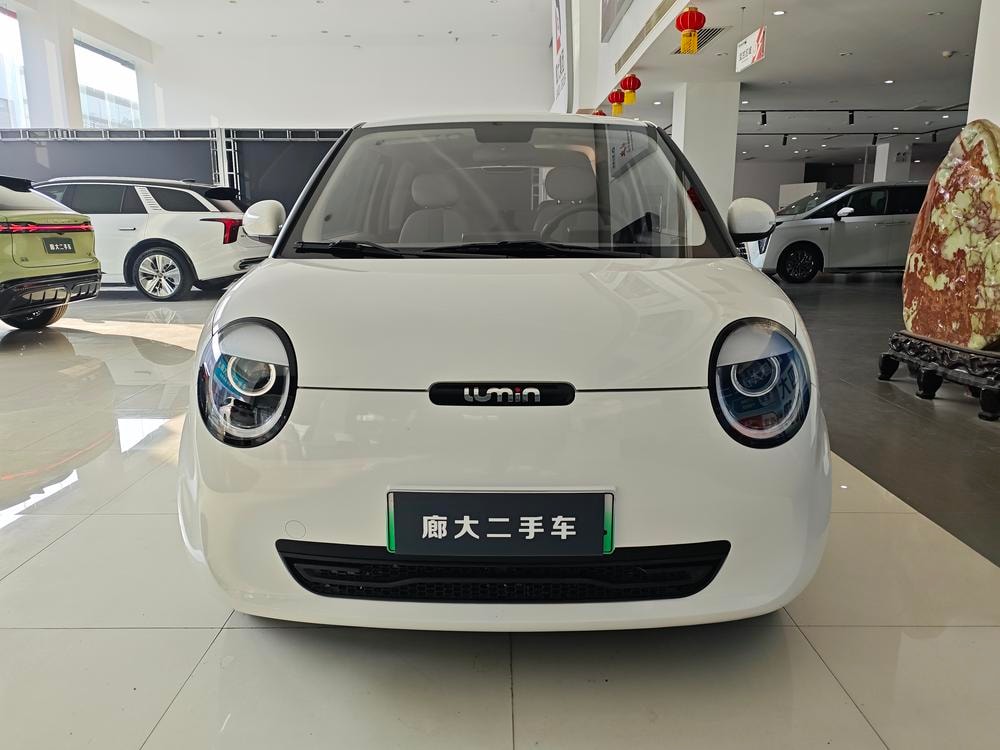 Changan Qiyuan Changan Lumin 2023 — фото автомобиля