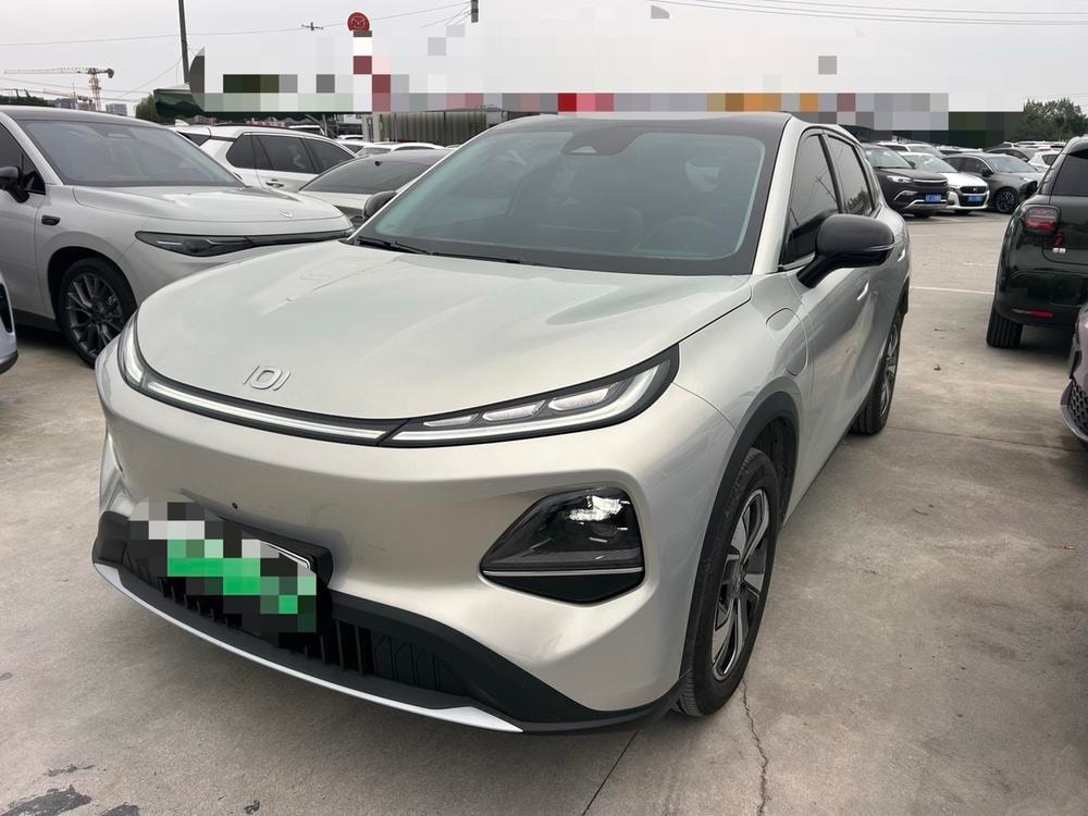 Changan Qiyuan Q05 2026 — фото автомобиля