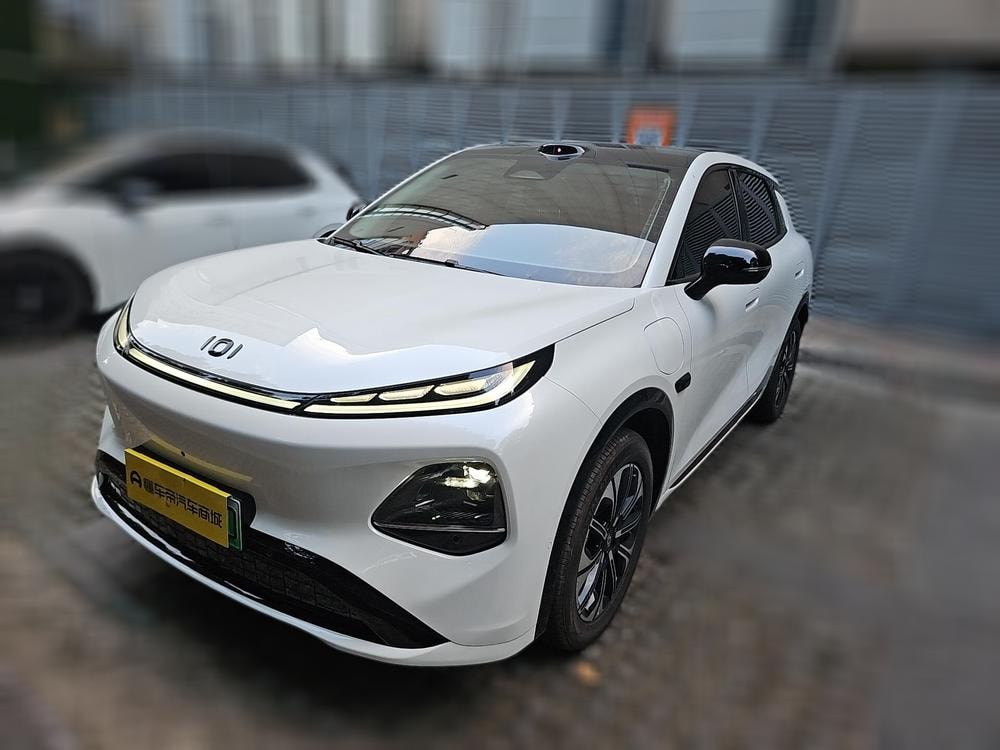 Changan Qiyuan Q05 2026 — фото автомобиля