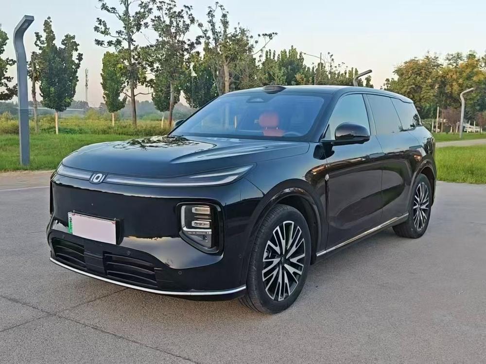Changan Qiyuan Q07 2025 — фото автомобиля