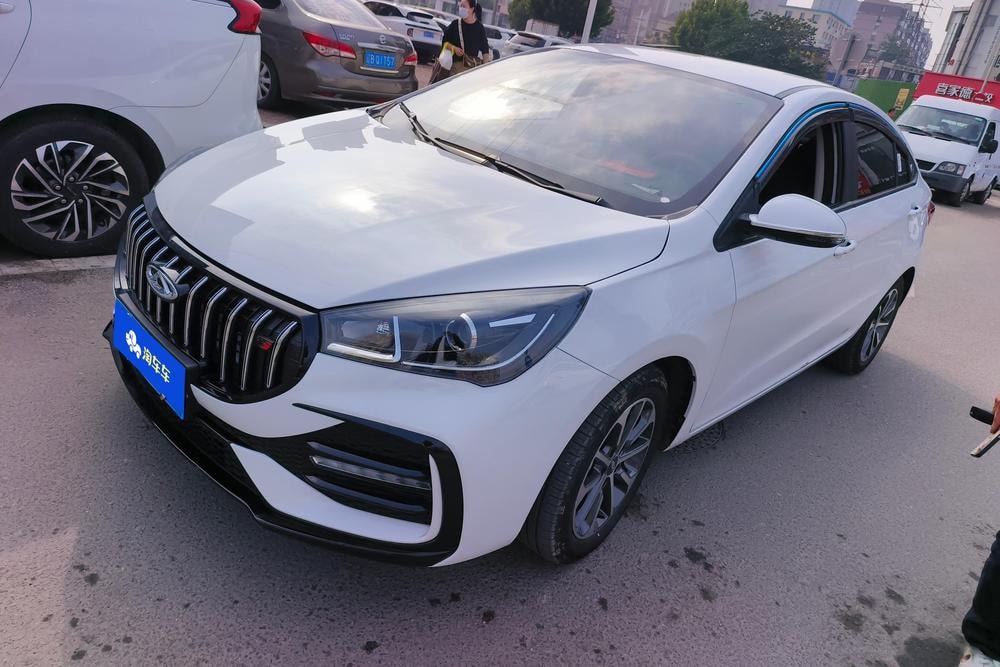 Chery Arrizo 5 2025 — фото автомобиля