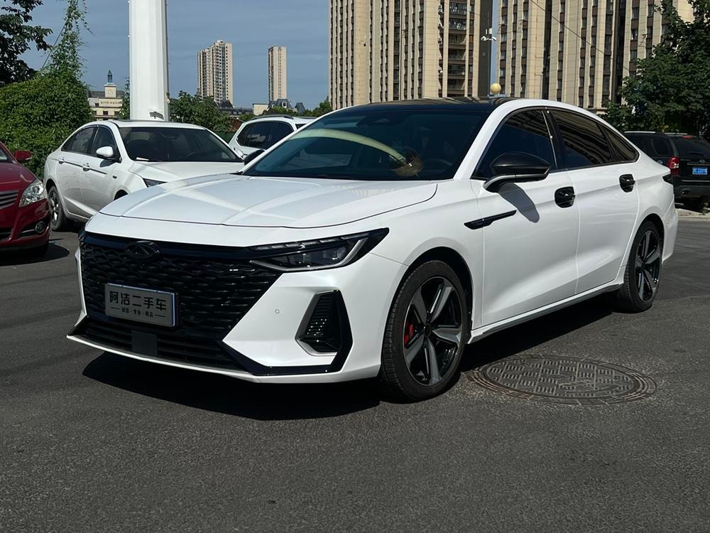 Chery Arrizo 8 2024 — фото автомобиля 1