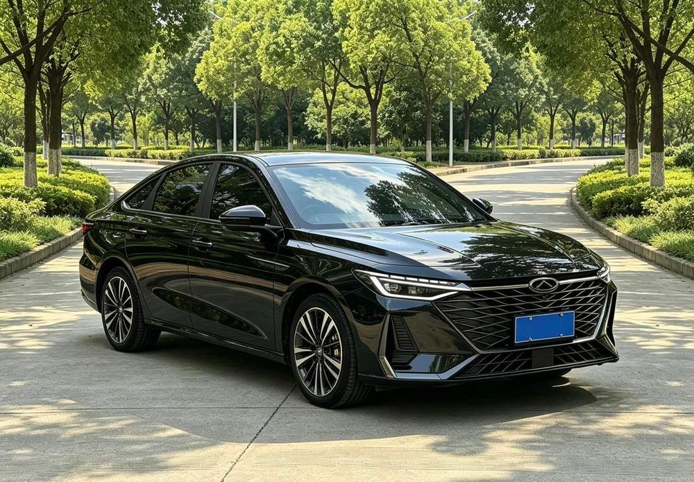 Chery Arrizo 8 2024 — фото автомобиля 1
