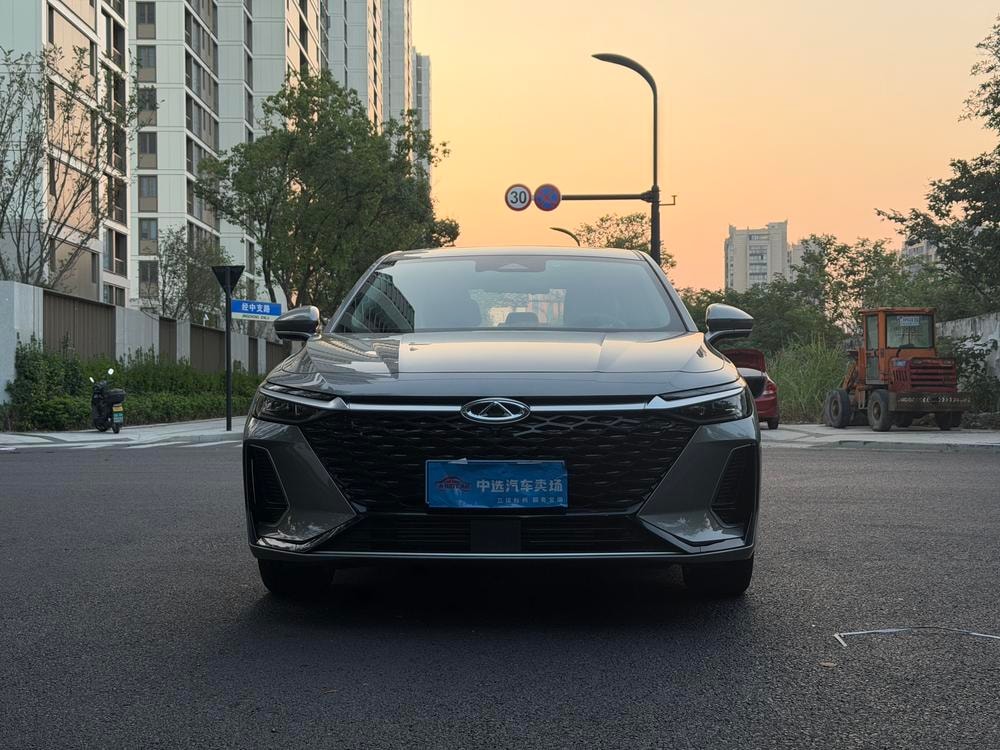 Chery Arrizo 8 2022 — фото автомобиля
