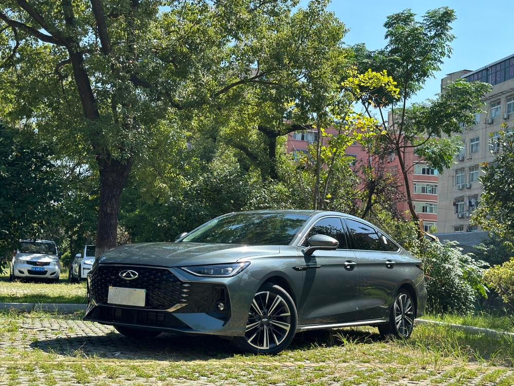 Chery Arrizo 8 PRO 2025 — фото автомобиля