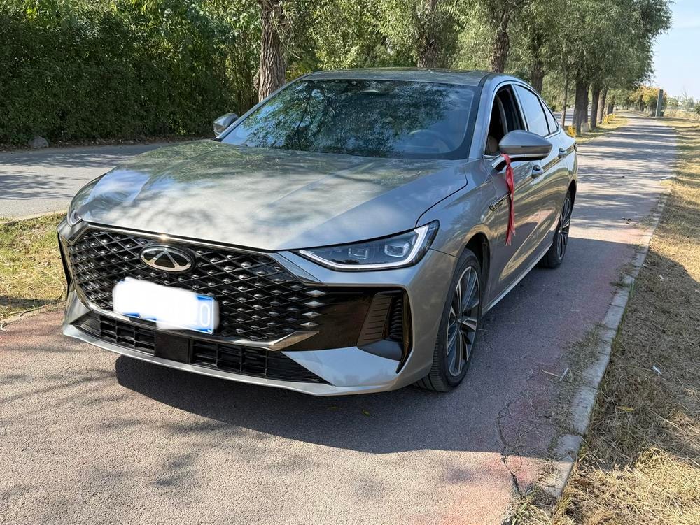 Chery Arrizo 8 PRO 2025 — фото автомобиля