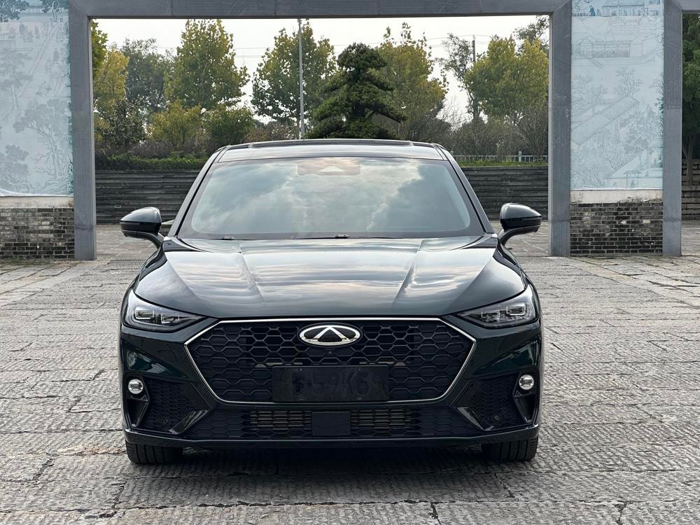 Chery Arrizo 8 PRO 2025 — фото автомобиля