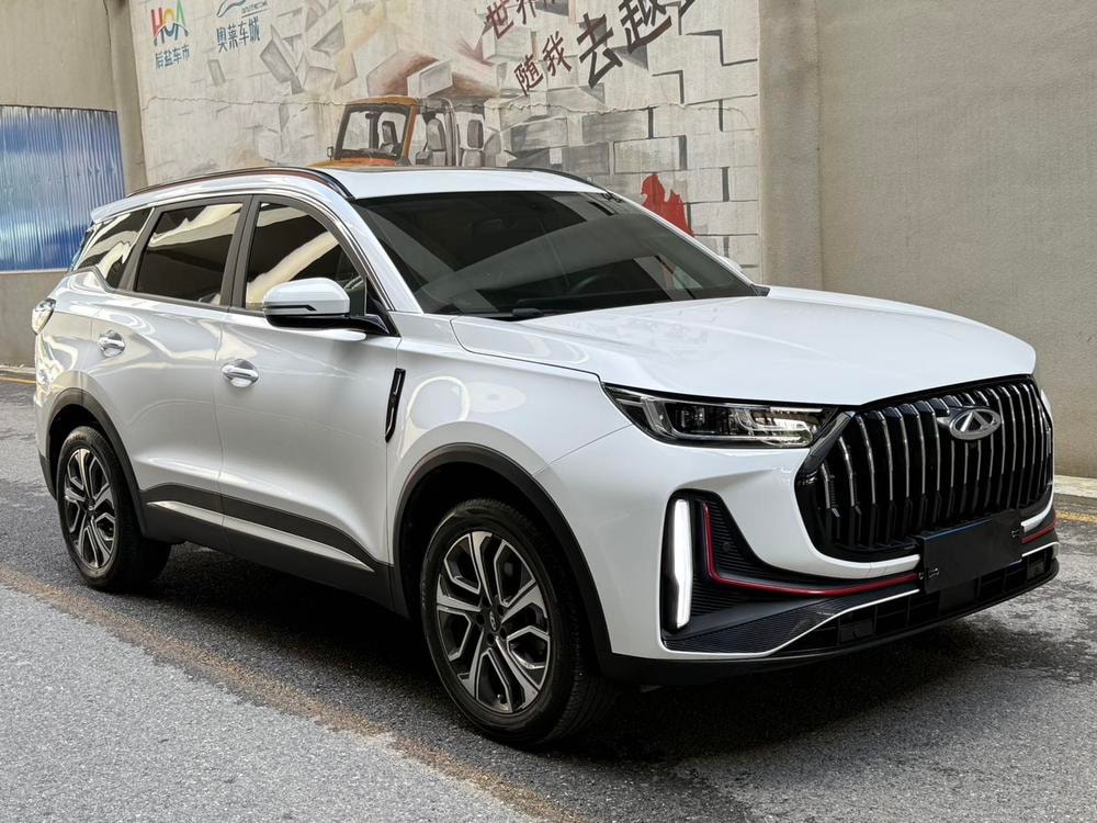 Chery Tiggo 7 PLUS 2023 — фото автомобиля