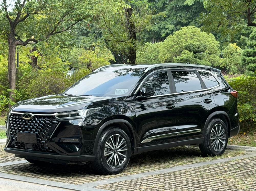 Chery Tiggo 8 PRO 2024 — фото автомобиля