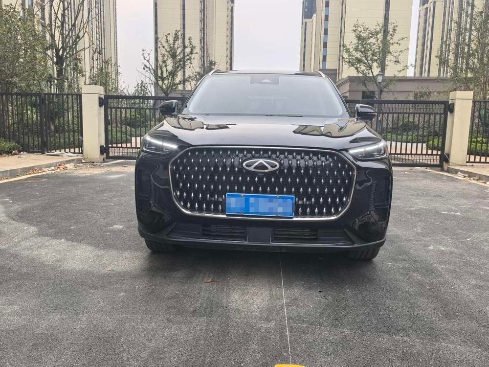 Chery Tiggo 8L 2024 — фото автомобиля 1