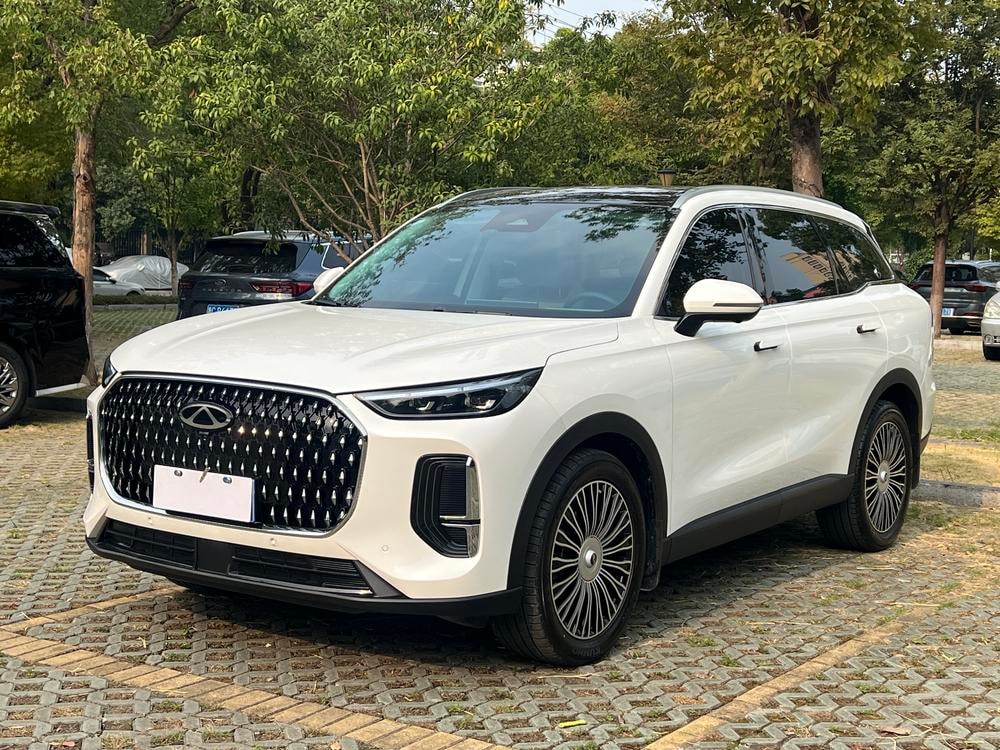 Chery Tiggo 8L 2024 — фото автомобиля 1
