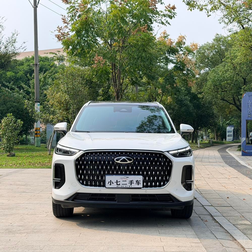 Chery Tiggo 8L 2024 — фото автомобиля 1