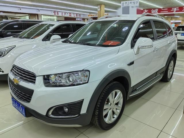 Chevrolet Captiva 2015 — фото автомобиля