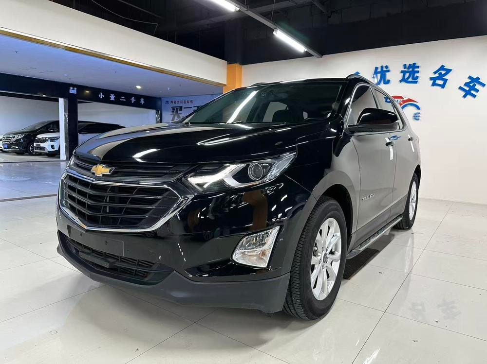Chevrolet Equinox 2019 — фото автомобиля 1