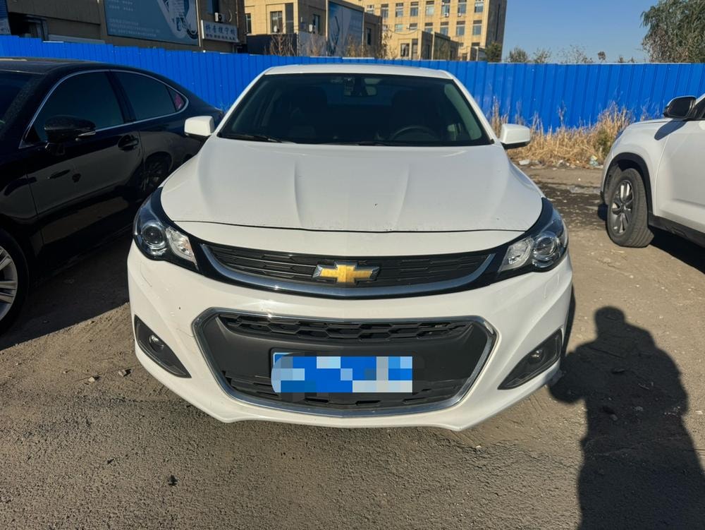 Chevrolet Malibu 2017 — фото автомобиля