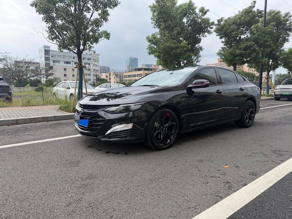 Chevrolet Malibu XL 2022 — фото автомобиля