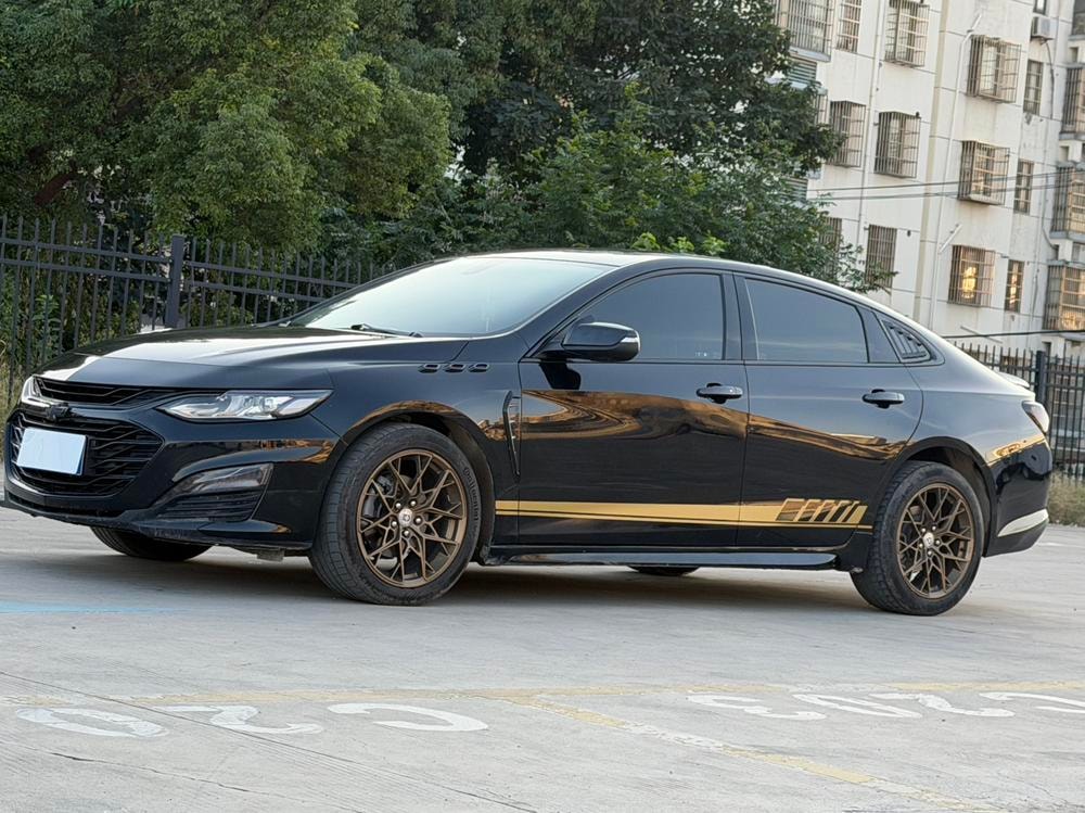 Chevrolet Malibu XL 2022 — фото автомобиля