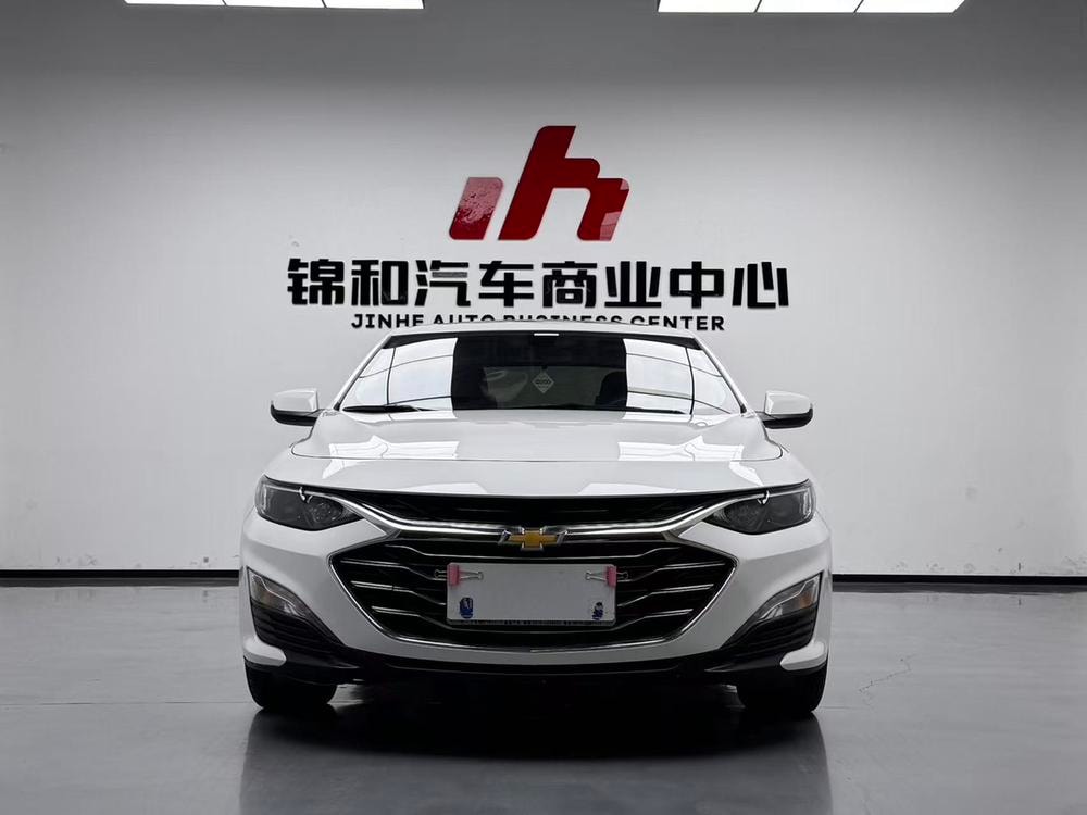 Chevrolet Malibu XL 2021 — фото автомобиля