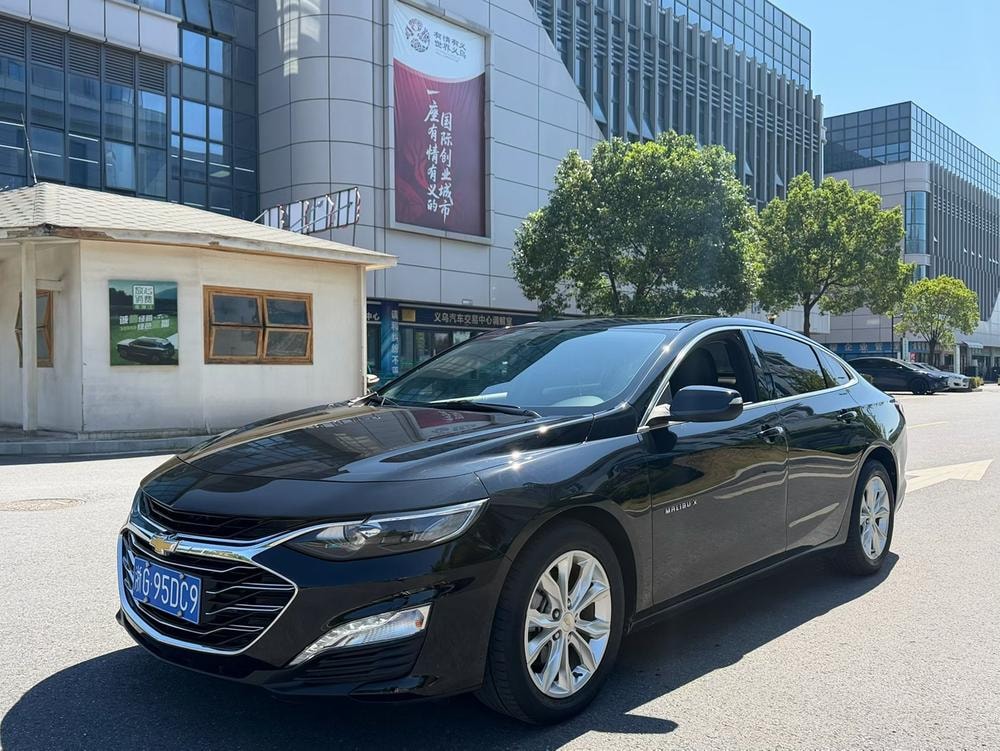 Chevrolet Malibu XL 2021 — фото автомобиля
