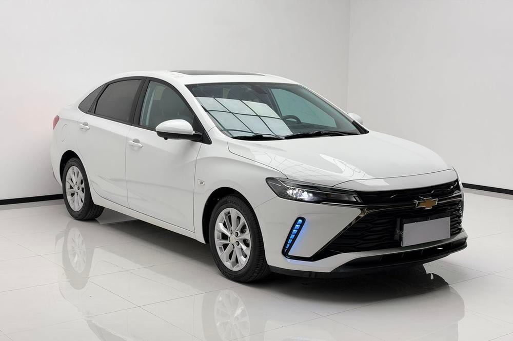 Chevrolet Monza 2023 — фото автомобиля