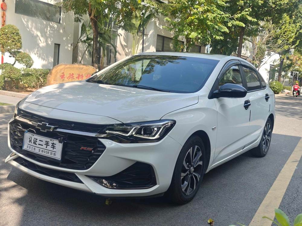 Chevrolet Monza 2020 — фото автомобиля