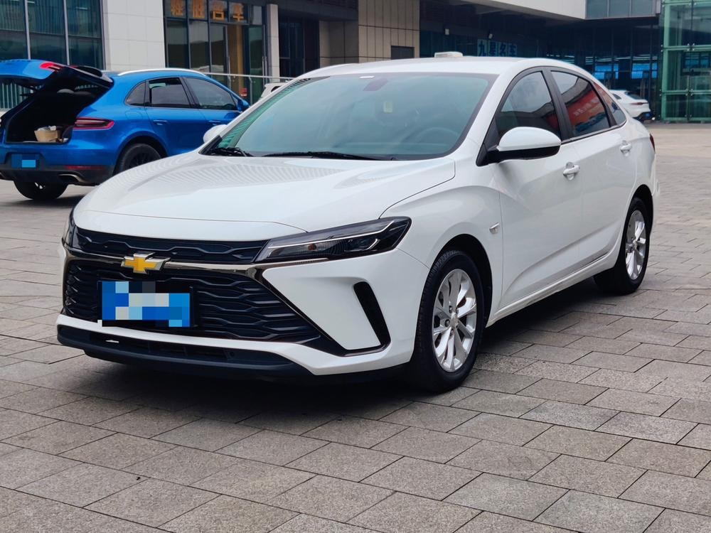 Chevrolet Monza 2023 — фото автомобиля