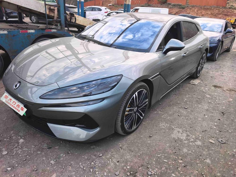 Denza Z9 GT DM 2024 — фото автомобиля