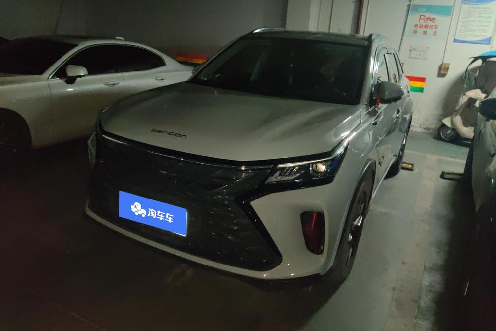 Dongfeng Fengguang Fengon 580 2022 — фото автомобиля 1
