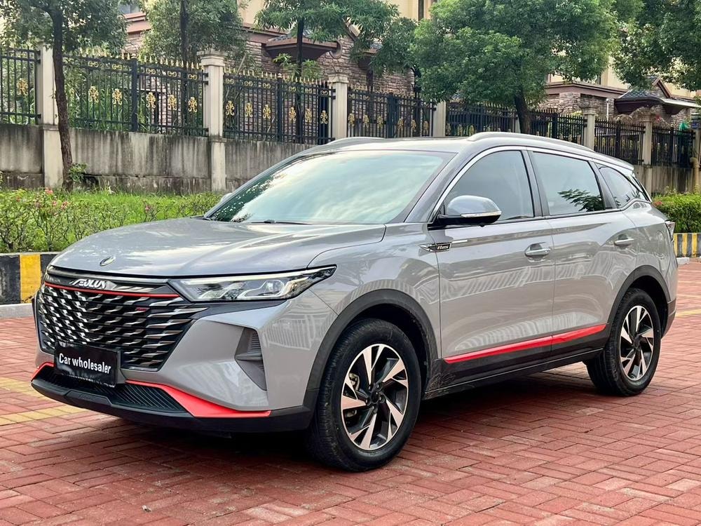 Dongfeng Fengshen AX7 2022 — фото автомобиля