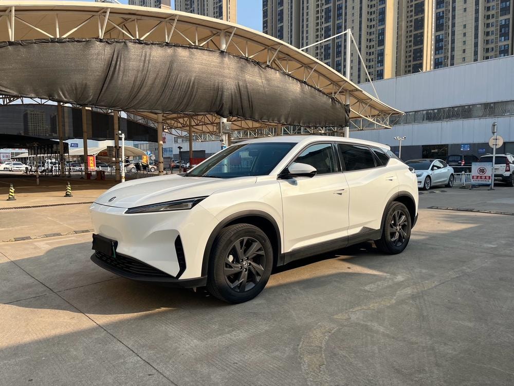 Dongfeng Fengshen SKY EV01 2024 — фото автомобиля 1