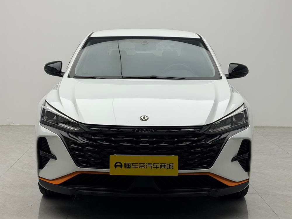 Dongfeng Fengshen Yixuan 2023 — фото автомобиля
