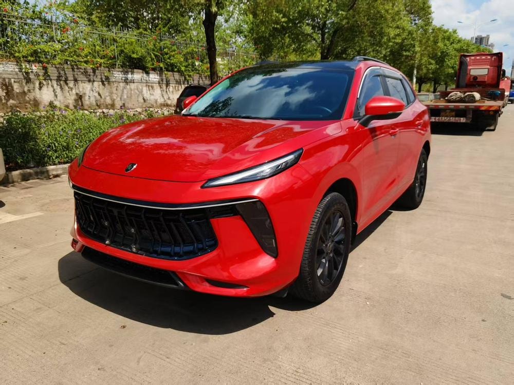 Dongfeng Fengxing Forthing T5 EVO 2021 — фото автомобиля 1