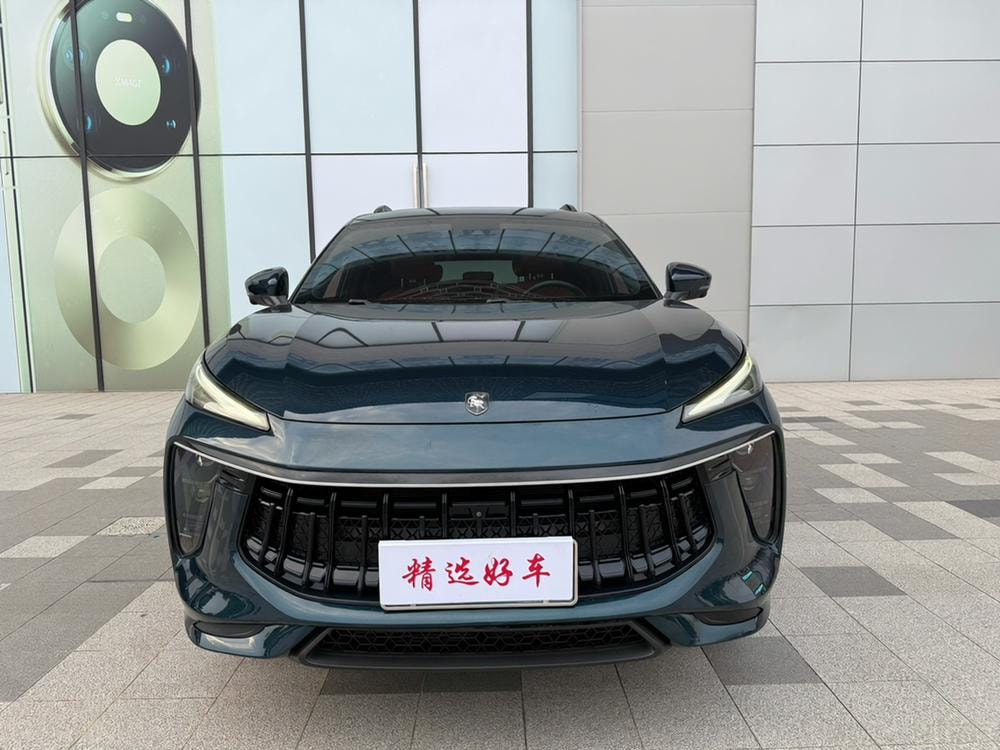 Dongfeng Fengxing Forthing T5 EVO 2021 — фото автомобиля 1