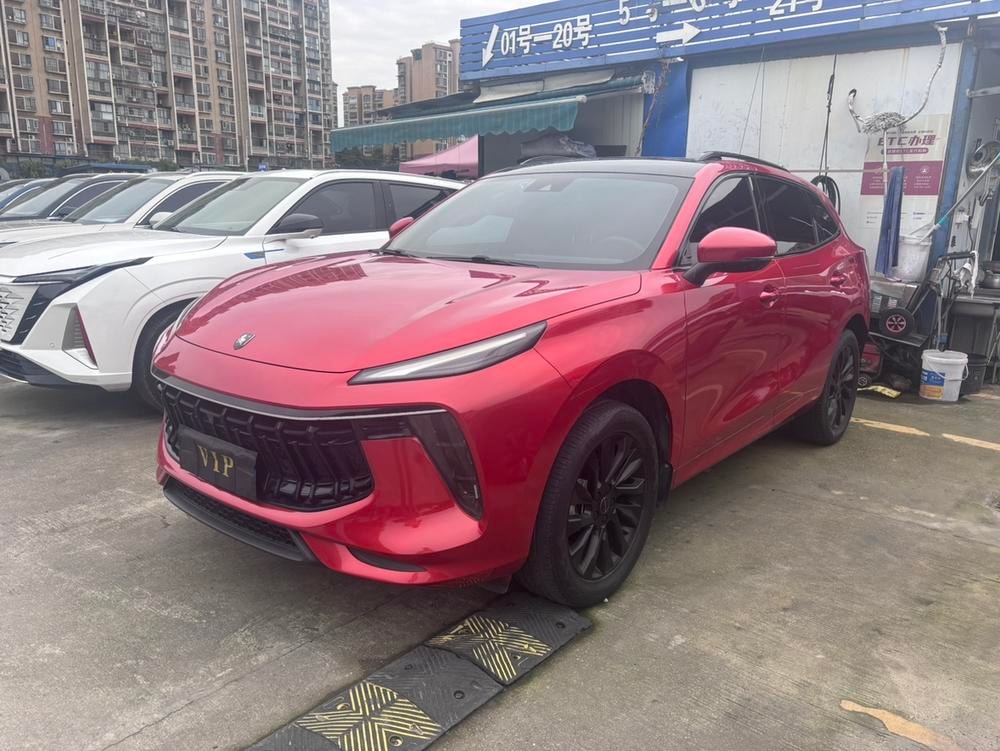 Dongfeng Fengxing Forthing T5 EVO 2021 — фото автомобиля 1