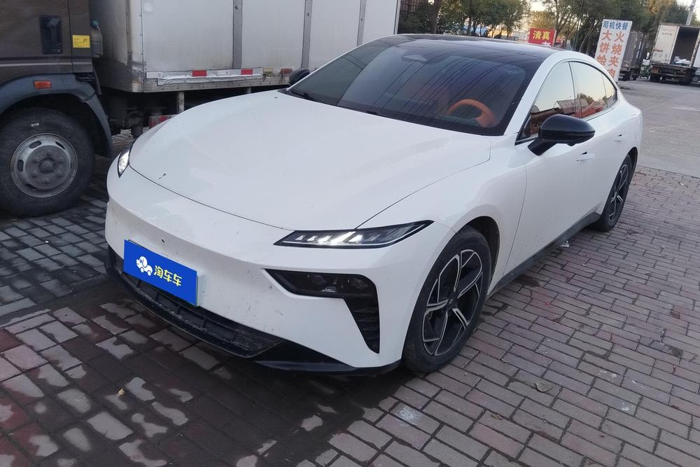 Dongfeng Yipai 奕派007 2024 — фото автомобиля