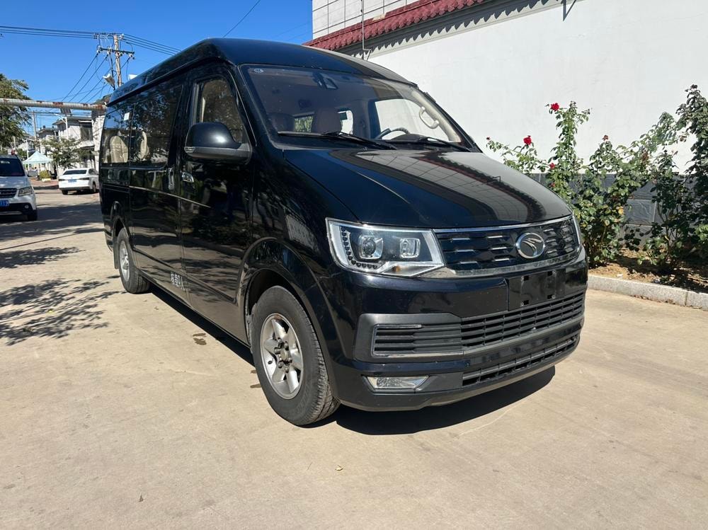 Dongnan SEM Delica 2022 — фото автомобиля