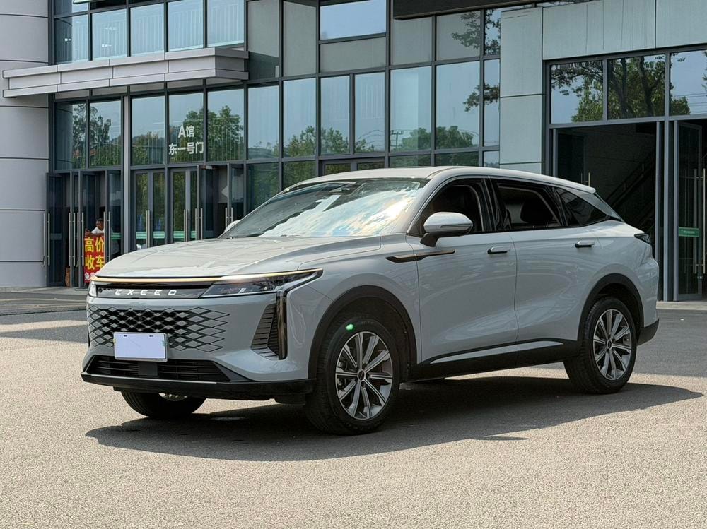 Exeed Yaoguang 2023 — фото автомобиля