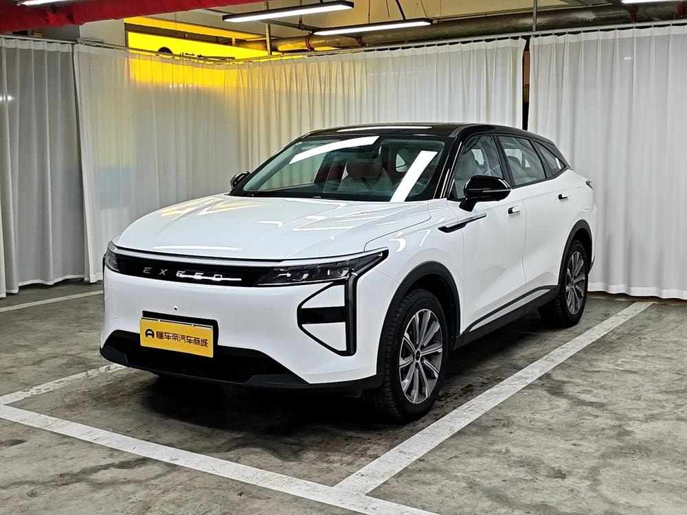 Exeed Yaoguang C-DM 2026 — фото автомобиля