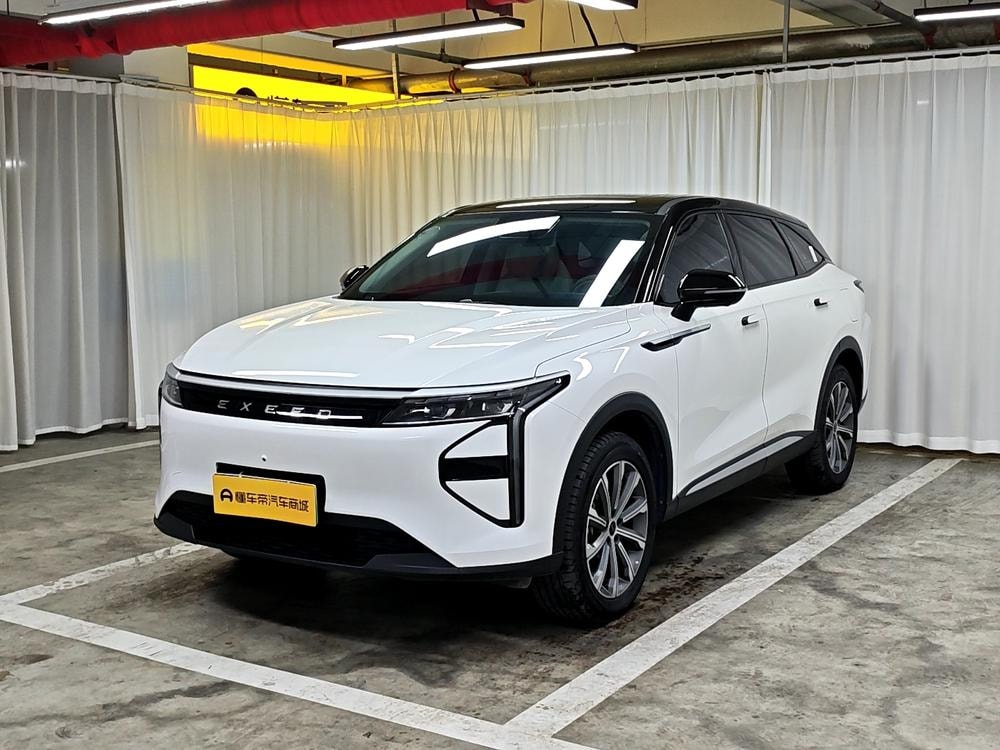 Exeed Yaoguang C-DM 2026 — фото автомобиля