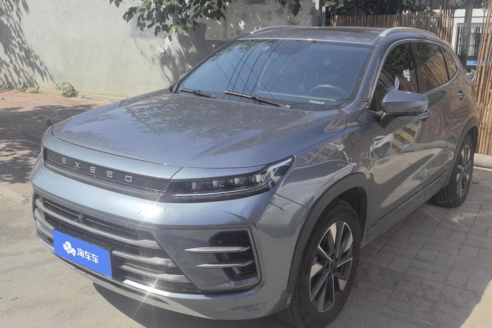 Exeed Zhuifeng 2022 — фото автомобиля