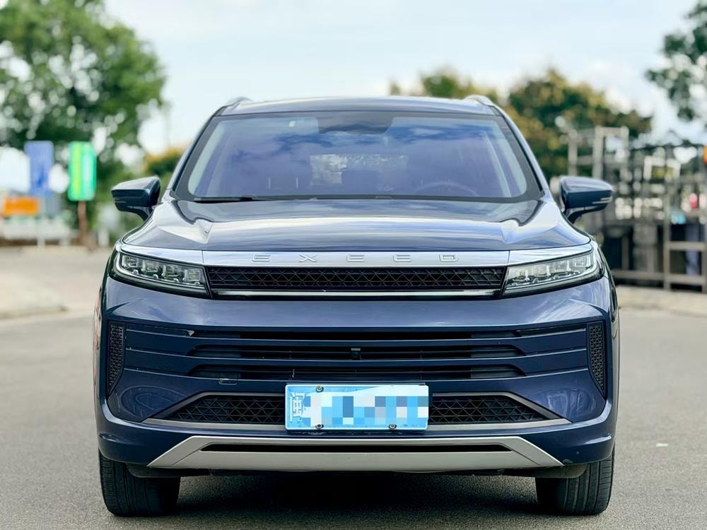 Exeed Zhuifeng 2020 — фото автомобиля