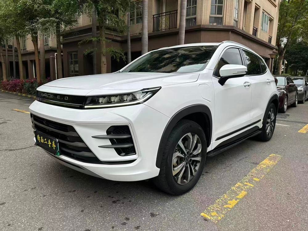 Exeed Zhuifeng 2022 — фото автомобиля