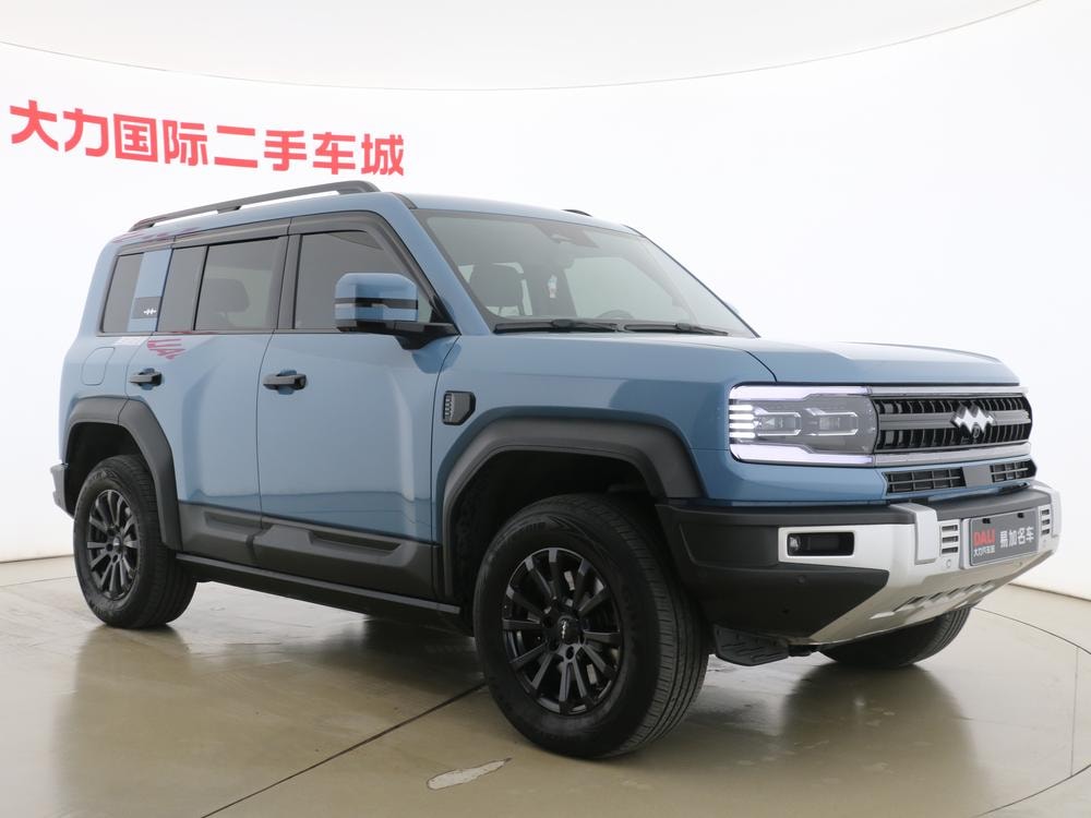 Fangchengbao Leopard 5 2023 — фото автомобиля 1