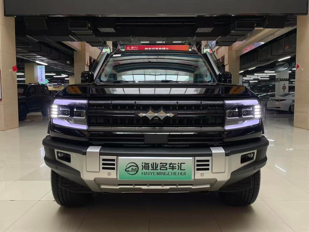 Fangchengbao Leopard 5 2023 — фото автомобиля 1