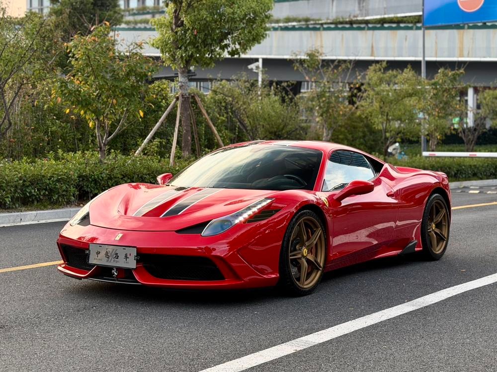 Ferrari 458 2014 — фото автомобиля 1