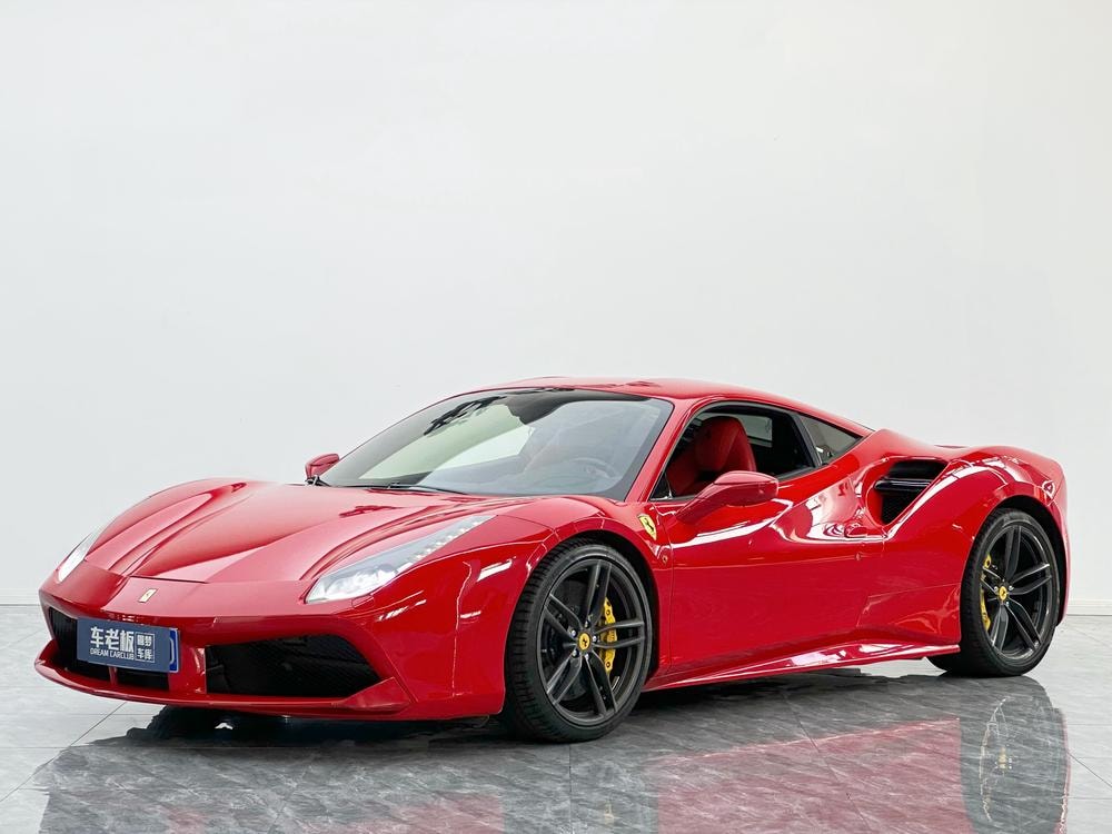 Ferrari 488 2015 — фото автомобиля 1
