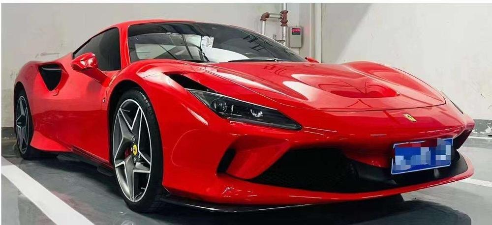 Ferrari F8 2019 — фото автомобиля 1