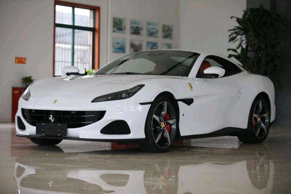 Ferrari Portofino 2021 — фото автомобиля