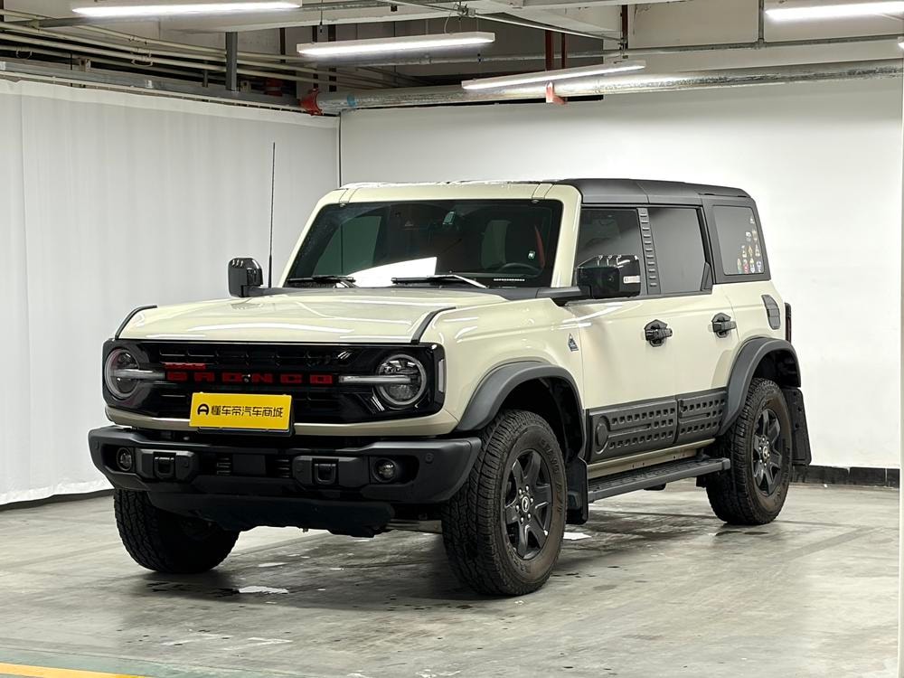 Ford Bronco 2024 — фото автомобиля